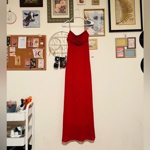 Beautiful elegant size 8 Onyx Nite maxi dress!